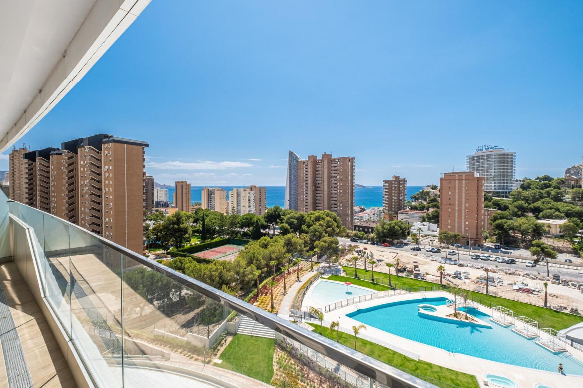 Beach 6-16 Poniente Beach
